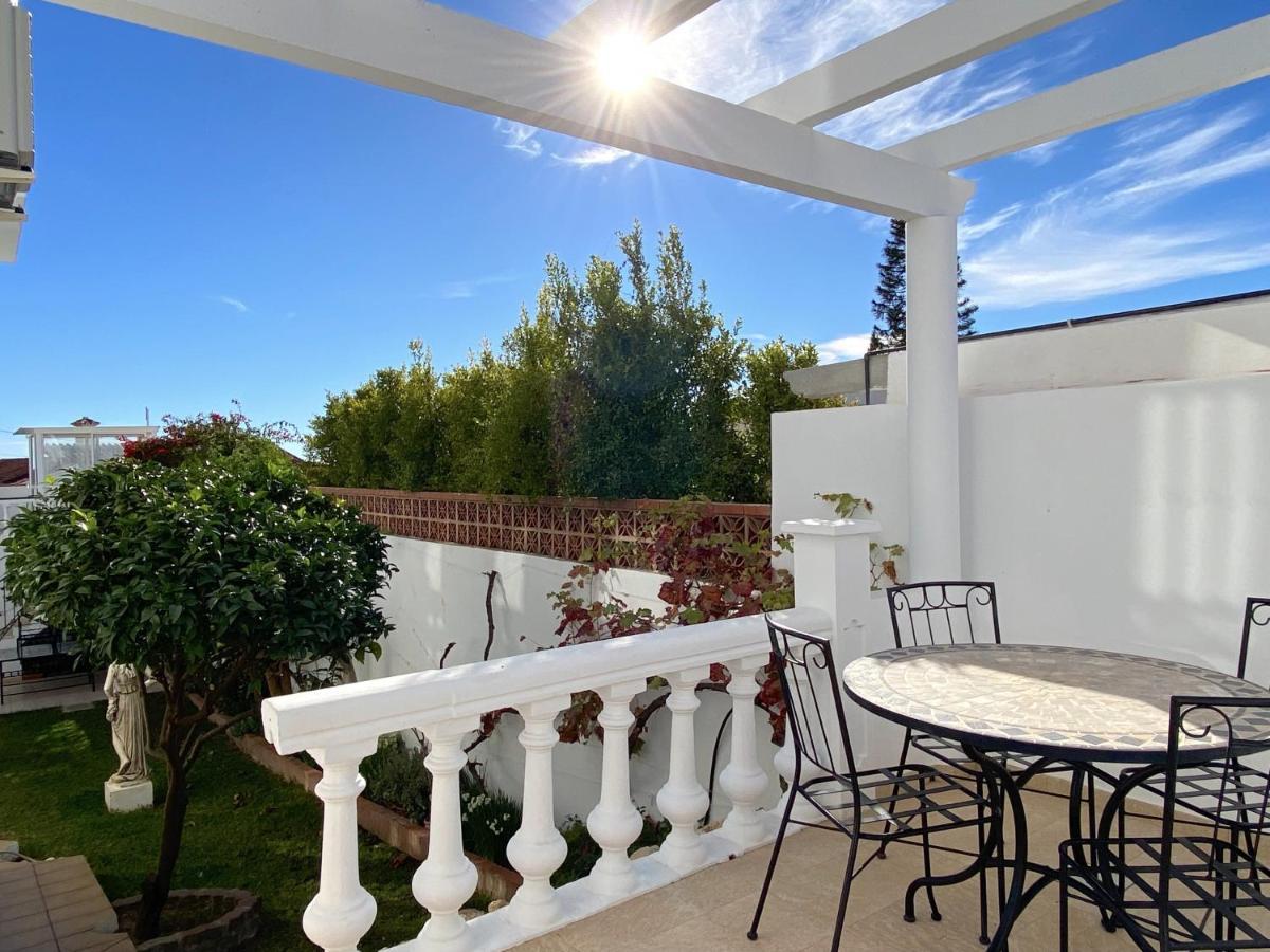 Villa Sandra Little Haven Apartment Nerja Exteriör bild