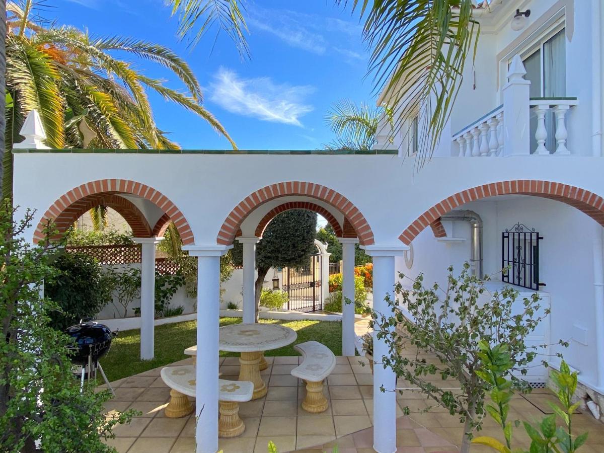 Villa Sandra Little Haven Apartment Nerja Exteriör bild